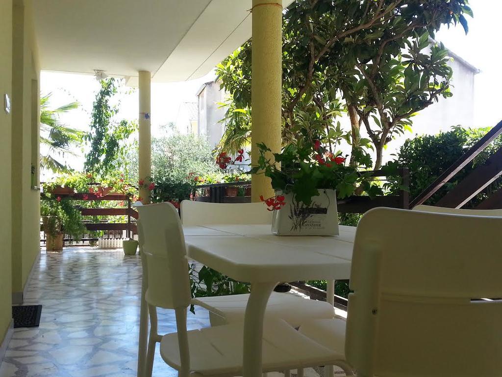 Apartment Perunika Zadar Eksteriør billede