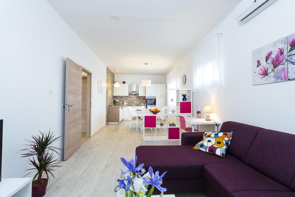Apartment Perunika Zadar Eksteriør billede