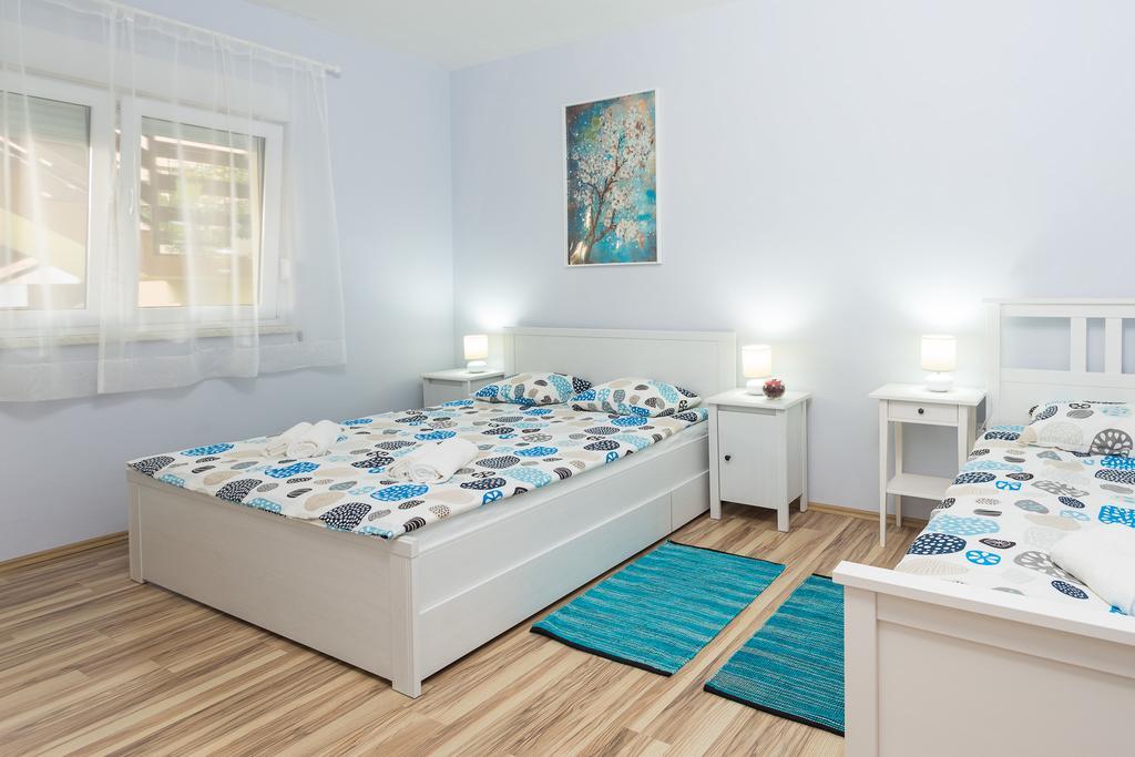 Apartment Perunika Zadar Eksteriør billede