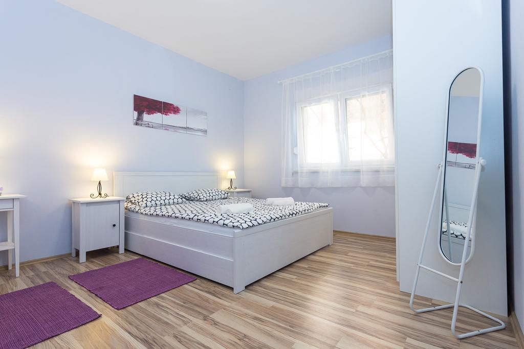 Apartment Perunika Zadar Eksteriør billede